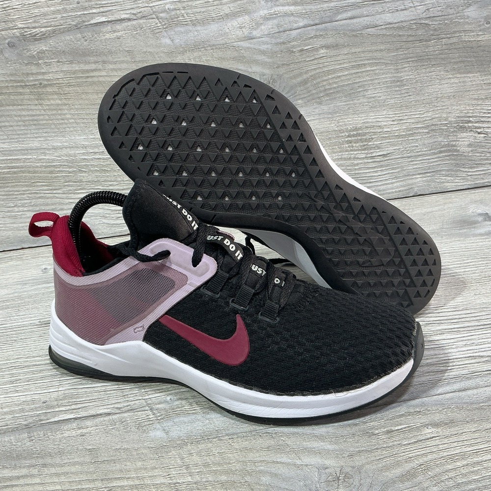 Nike Women's Air Max Bella TR 2 Trainers Size US 8 Black Pink Sneakers